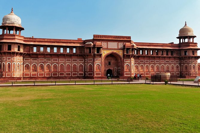 Day Trip to Taj Mahal and Agra Fort by Car from Delhi - Returning to Delhi after a full day