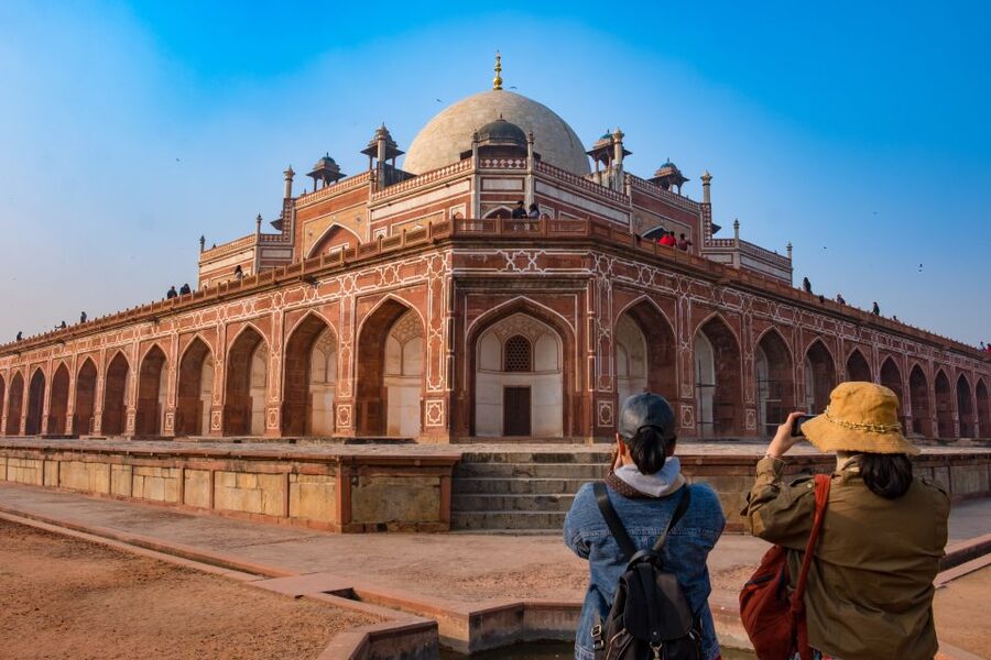 Delhi: 2-Day Delhi & Taj Mahal Tour by Car - Sunrise at the Taj Mahal