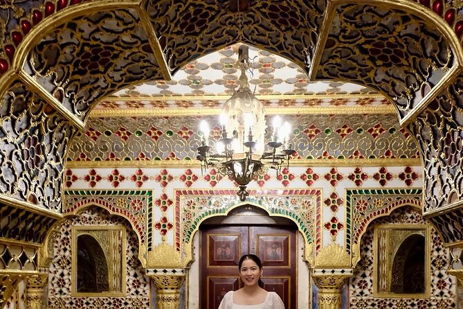 Delhi: 7 Days Golden Triangle with Tiger safari & Varanasi - Varanasi at dawn, on foot, and beside the Ganges