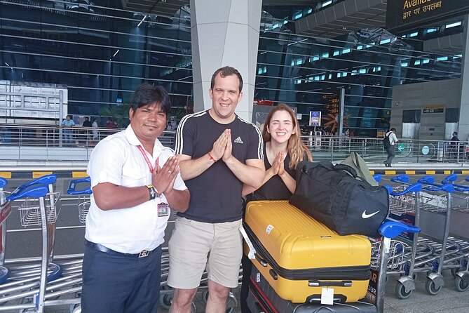 Delhi Agra Jaipur Golden Triangle Multiday Tour with Safari - The long road from Delhi to Agra