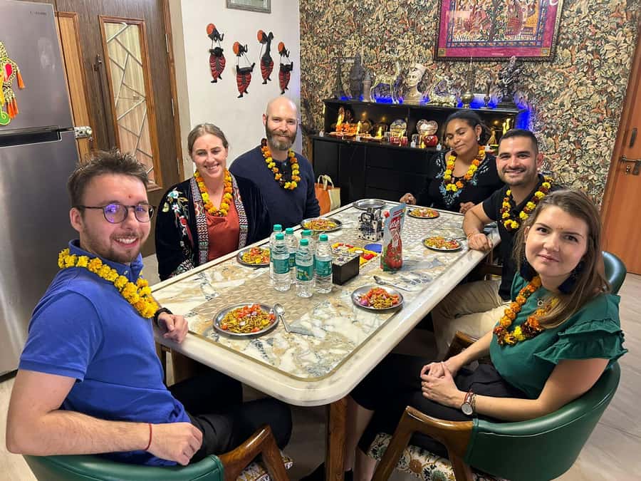 Delhi: AI Cooking Class and Much More in a Local Family Home - Key points to know before you book