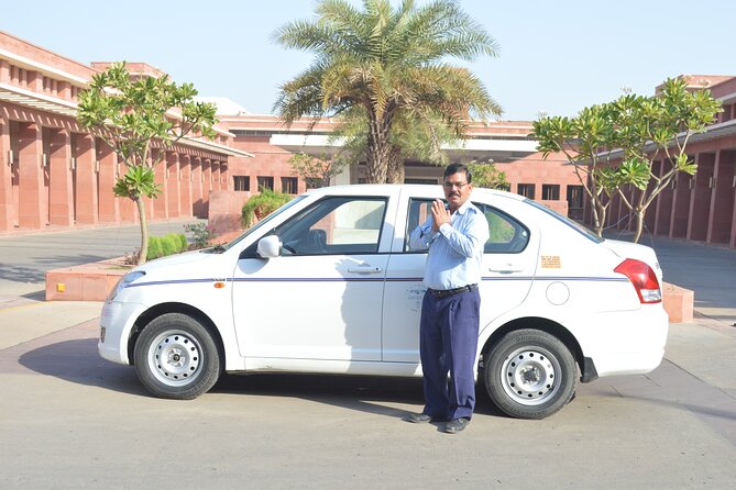 Delhi Airport Transfer – Pickup and Drop-Off (Choose One or Both) - Finding your driver at the right terminal