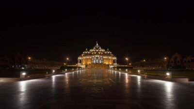 Akshardham Temple Tour with Light and Water Show