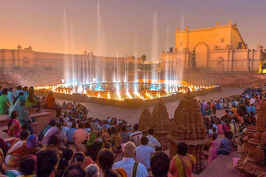 Delhi: Akshardham Temple Tour with Water & Light Show by Car - Is $22 a good value?