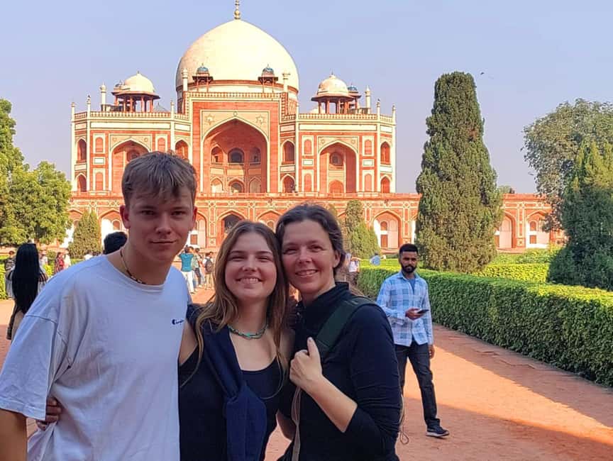 Delhi: All-Inclusive Full or Half Day Tour With Hotel Pickup - Lotus Temple and its unusual shape