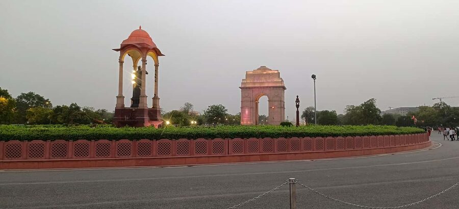 Delhi: All-Inclusive Full or Half Day Tour With Hotel Pickup - Lunch at a local restaurant