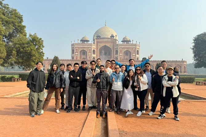 Delhi: Best 4 to 8 hour Old and New Delhi City Tour-All Inclusive - Qutub Minar begins the morning with a dramatic view