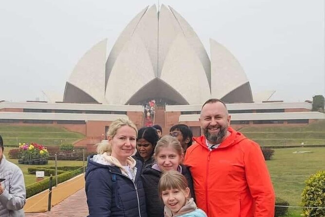 Delhi: Best 4 to 8 hour Old and New Delhi City Tour-All Inclusive - Humayun’s Tomb shows the garden-tomb idea