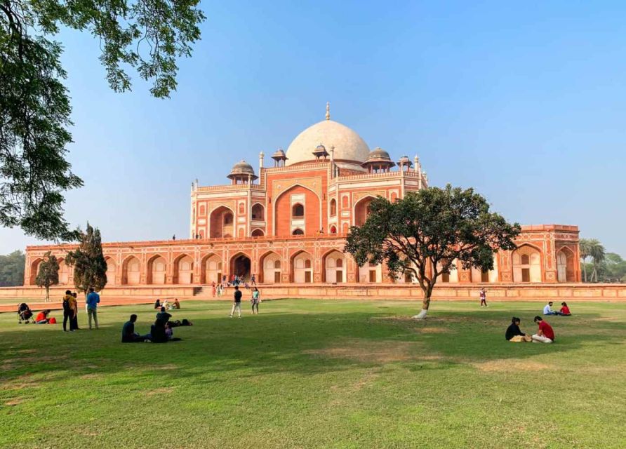 Delhi: City Tour of Old Delhi & New Delhi with Private Guide - Key points to know before booking
