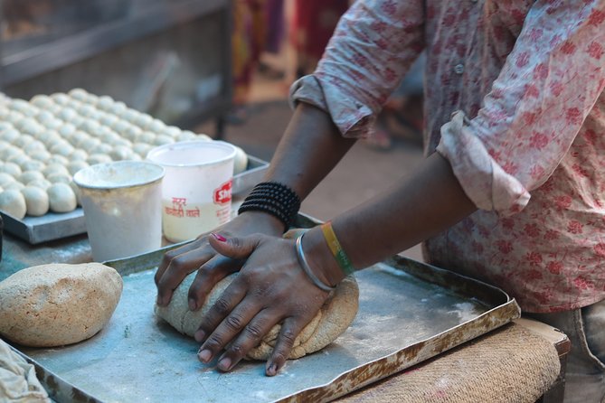 Delhi Culinary Evolution Tour: Old + New Delhi Food all inclusive - What the all-inclusive price covers