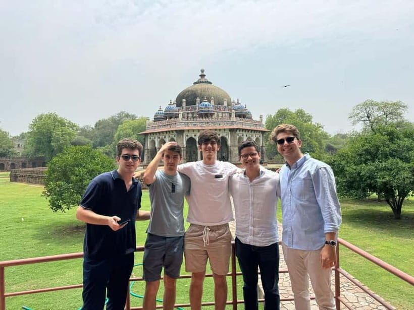 Delhi: Customizable Old and New Delhi Half or Full Day Tour - The Red Fort and Khari Baoli are quick but useful glimpses