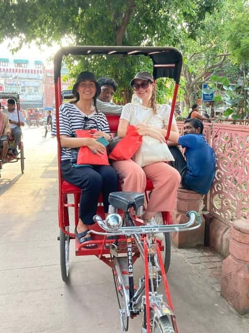 Delhi: Customized Shopping Tour with Female Consultant - Khari Baoli: spices, tea, and the strongest sensory stop