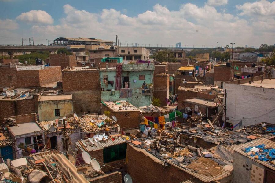 Delhi: Ethical Sanjay Colony Slum Tour - The viewpoint and the wider shape of the colony