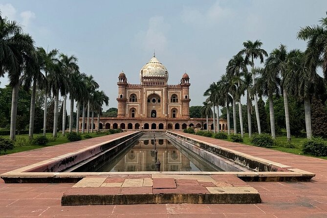 Delhi: Evening City Tour Of Delhi All Inclusive - Why the private vehicle matters in Delhi