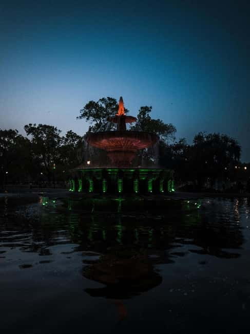 Delhi: Evening City Tour with Private Guide By Car - Qutub Minar, the final tower in the night