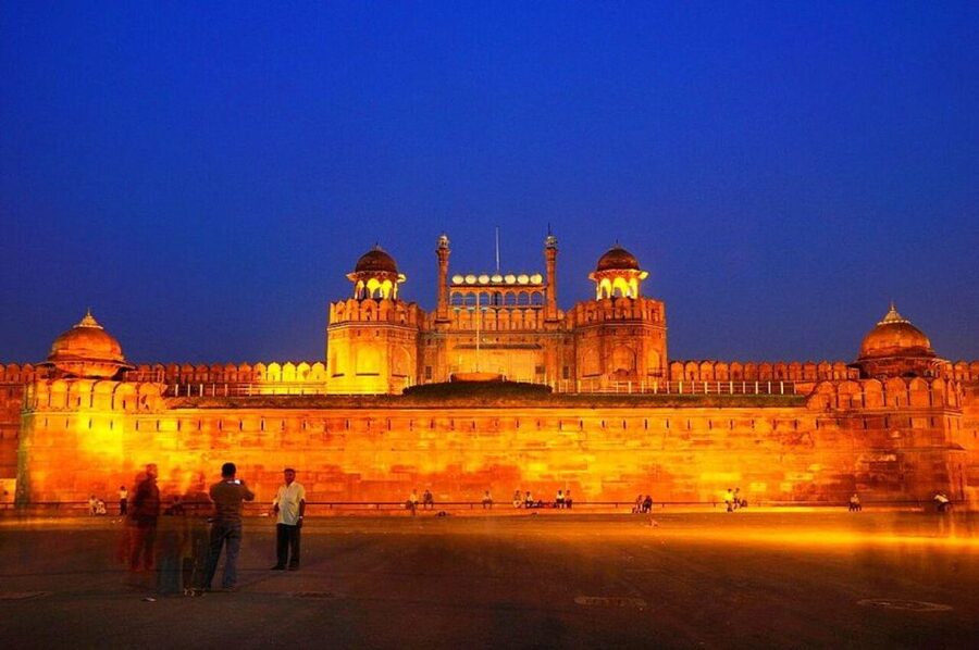 Delhi: Evening Tour of Old Delhi City with Guide - Gurudwara Sis Ganj Sahib and Sikh traditions