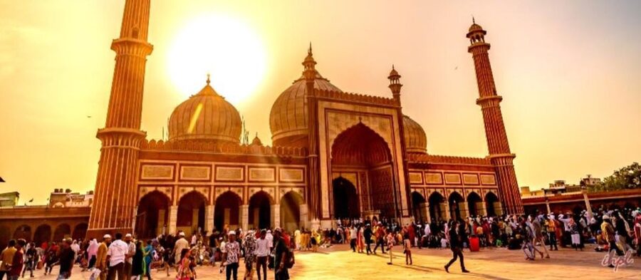 Delhi: Evening Tour of Old Delhi City with Guide - Red Fort: a strong opening in red sandstone