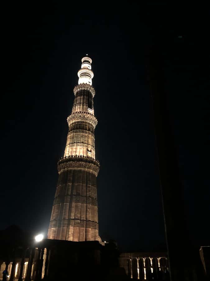 Delhi: Exclusive Private Evening Delhi Sightseeing Tour - Lodhi Garden and its medieval tombs