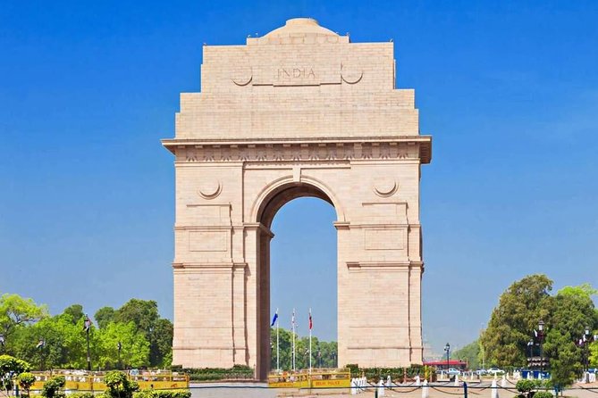 Delhi Full Day Including Old and New Delhi Private Tour - Jama Masjid and the Mughal heart of the city