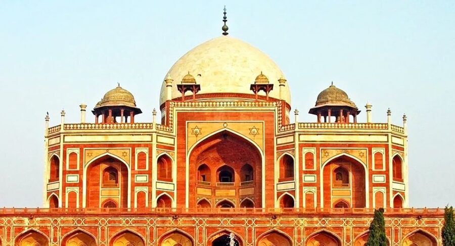 Delhi: Full or Half-Day Private City Tour with Guide - Chandni Chowk, spice shops, and a rickshaw ride