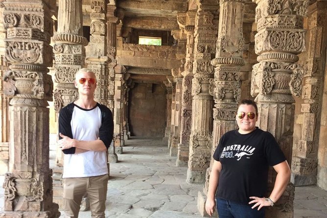 Delhi Highlights: Old & New Delhi Tour with Guide and Transfers - The Red Fort and Mughal Delhi