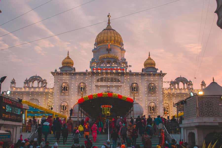 Delhi Highlights: Private Old & New Delhi with Fee Options - Why this tour works for a first day in Delhi