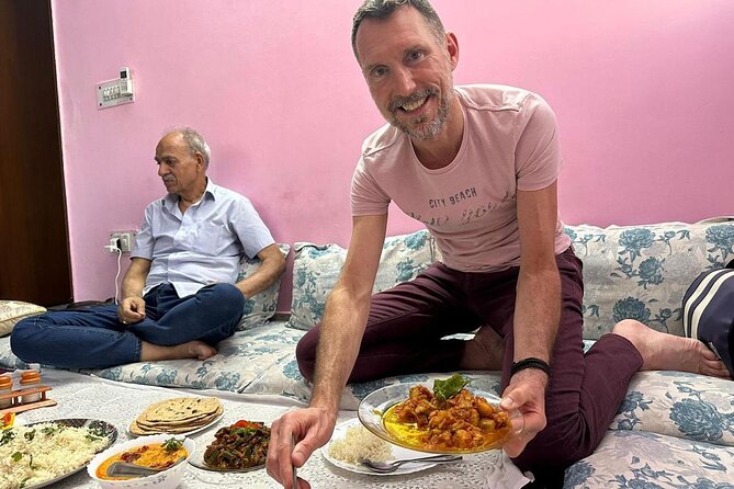 Delhi Kabul Cooking Class - Why Hauz Rani gives this class its character