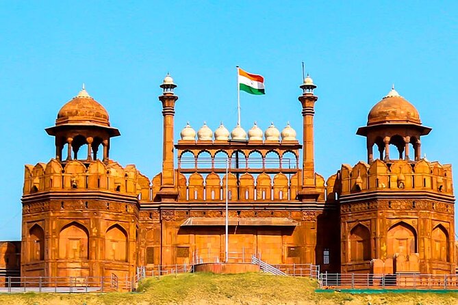Delhi: Old and New Delhi Guided Full or Half-Day Tour - Red Fort from the outside
