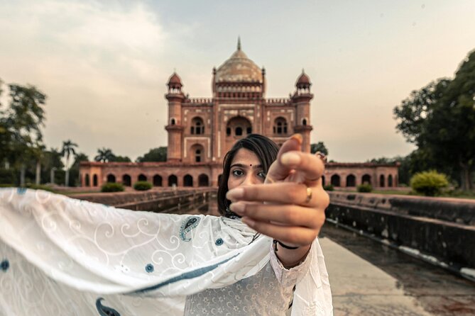 Delhi: Old and New Delhi Guided Full or Half-Day Tour - India Gate and Parliament House from the car