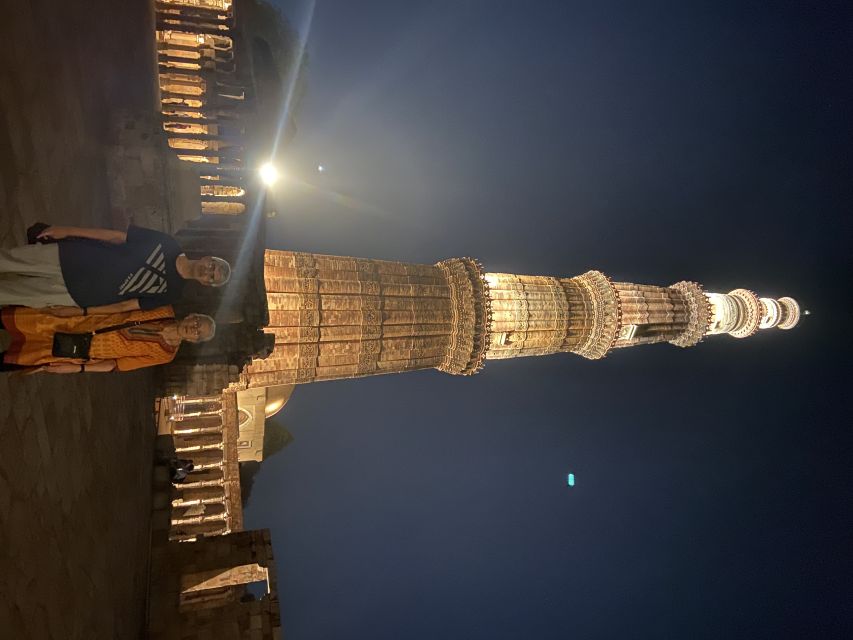Delhi: Old and New Delhi Private Full or Half-Day Tour - Chandni Chowk by foot and rickshaw