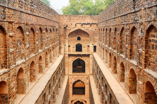 Delhi Old And New Delhi Private Sightseeing Tour - Jama Masjid and the first look at Old Delhi