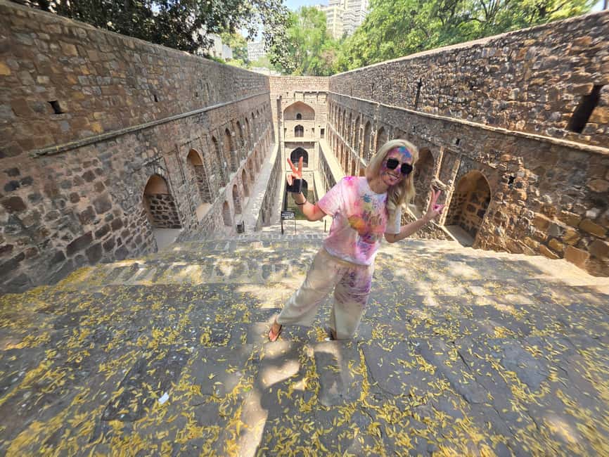 Delhi: Old Delhi & New Delhi Full & Half Day Private Tour - Chandni Chowk and Khari Baoli by rickshaw-free walking pace