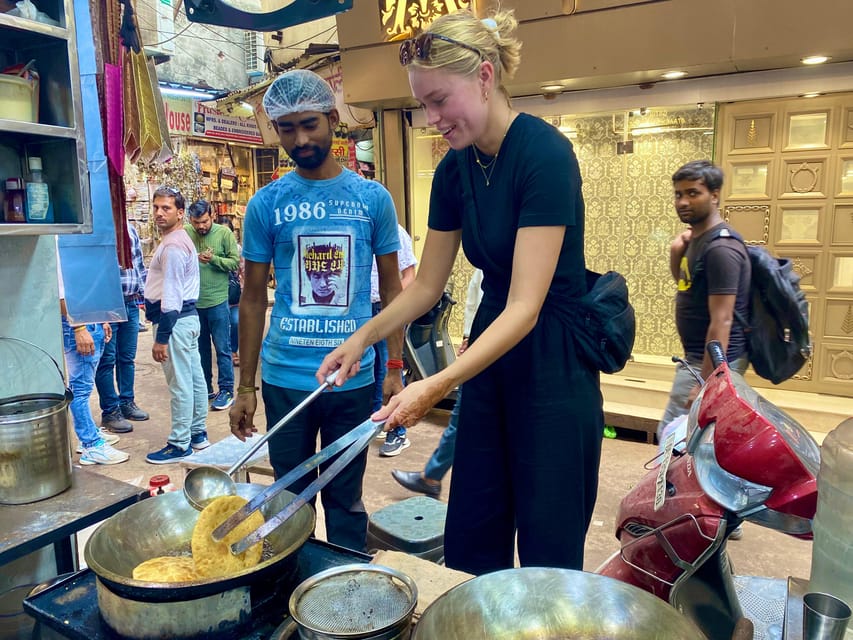Delhi: Old Delhi's Street Food, Temples & Spice Market Tour - What the $42 price really covers
