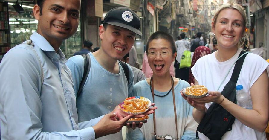 Delhi: Old Delhi Street Food Tour with Rickshaw Ride - Riding through the narrow lanes by rickshaw