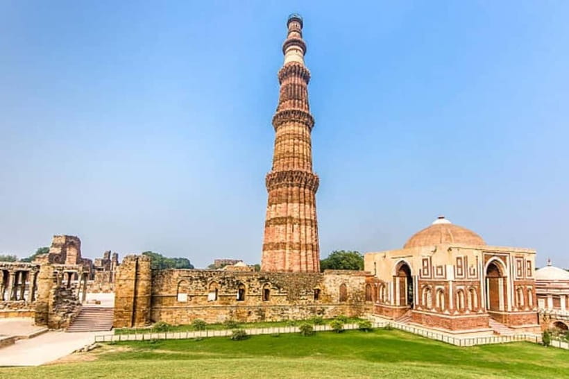 Delhi: Old & New Delhi Private Tour Full or Half-Day By Car - Key points to know before booking