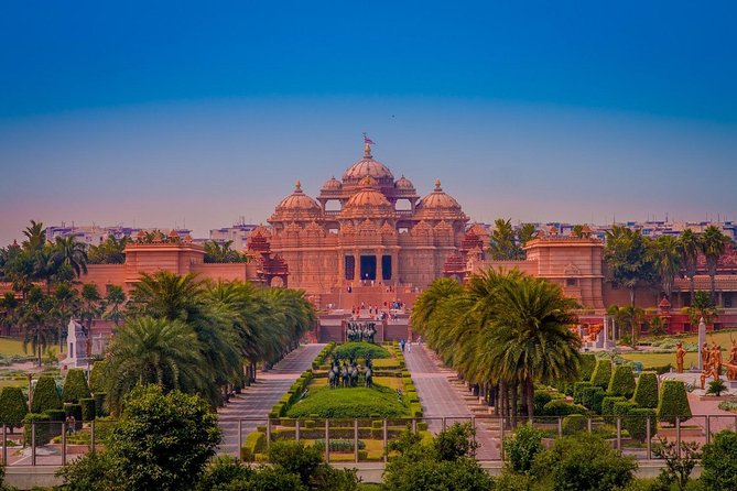 Delhi Private City Tour: Customize your own - What the private car changes