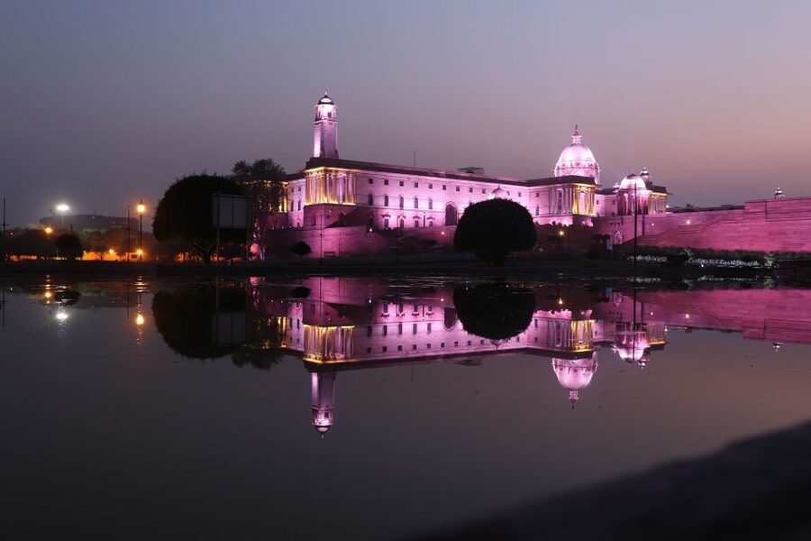 Delhi: Private Half Day City Sightseeing Tour - Agrasen Ki Baoli and the city beneath your feet