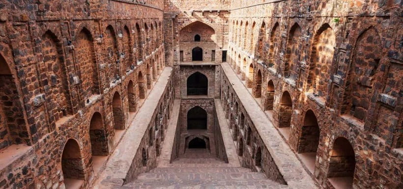 Delhi: Private Half-Day City Tour with Pickup & Highlights - How the guide affects the experience