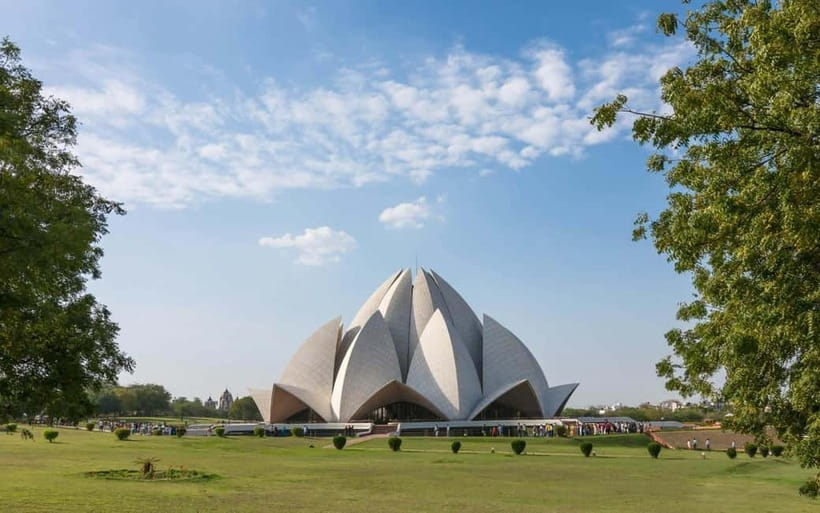 Delhi: Private Half-Day City Tour with Pickup & Highlights - Who should book this four-hour route?