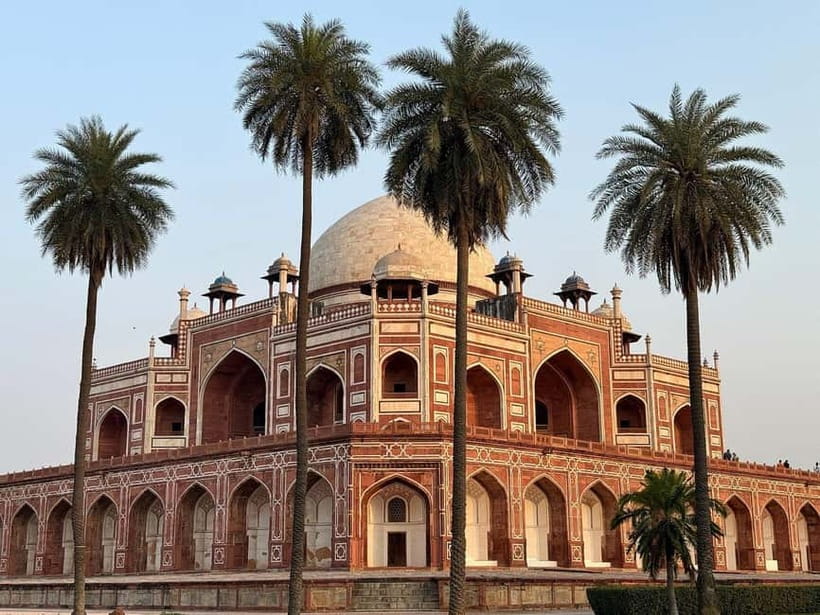 Delhi: Private Half-Day or Full-Day Old and New Delhi Tour - Qutb Minar for a longer full-day finish