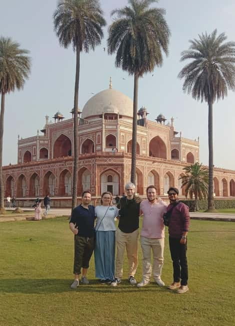 Delhi: Private Old and New Delhi Full or Half Day Tour - Old Delhi begins at Jama Masjid