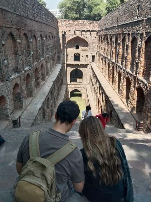 Delhi: Private Old and New Delhi Full or Half Day Tour - Red Fort, Bangla Sahib, and Raj Ghat