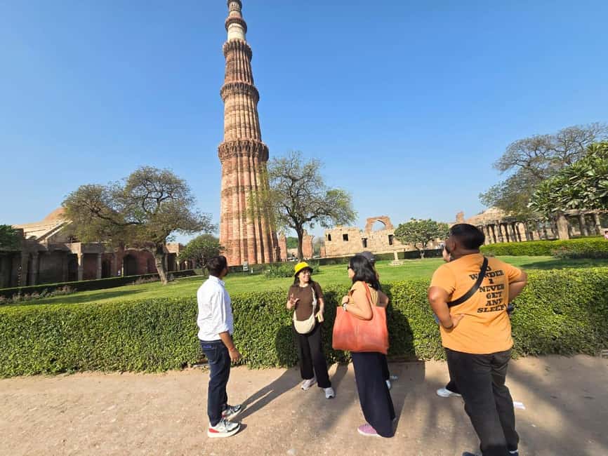 Delhi: Private Old & New Delhi Guided Full or Half Day Tour - Lotus Temple and a quieter New Delhi