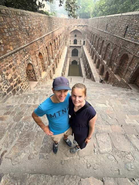 Delhi: Private Old & New Delhi Guided Half- or Full-Day Tour - Food, shopping, and extra costs