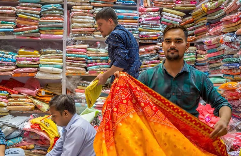 Delhi: Private Shopping Tour with a Local Guide and Transfer - Khari Baoli, Delhi’s spice center