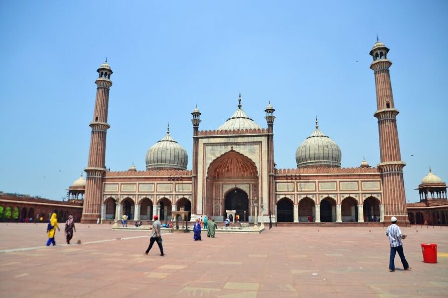 Delhi: Private Tour of Old & New Delhi with Optional Tickets - Lotus Temple and the pause for lunch