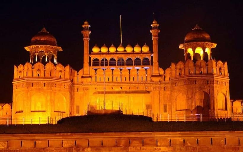 Delhi: Red Fort Light and Sound Show Guided Tour - Final call: book it for context and convenience
