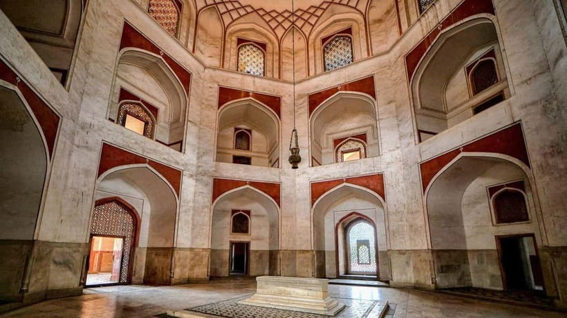 Delhi: Skip-the-Line Humayun's Tomb Tour with Transfers - Key points at a glance