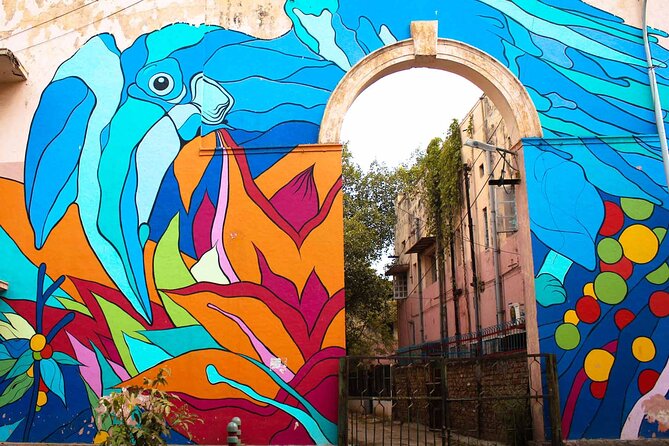 Delhi Street Art Tour - Khan Market: Delhi’s Polished Side