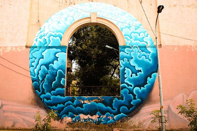 Delhi Street Art Tour - Timing, Group Size, and Comfort